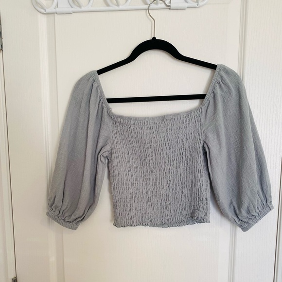 Off the Shoulder Crop Top - Picture 2 of 4